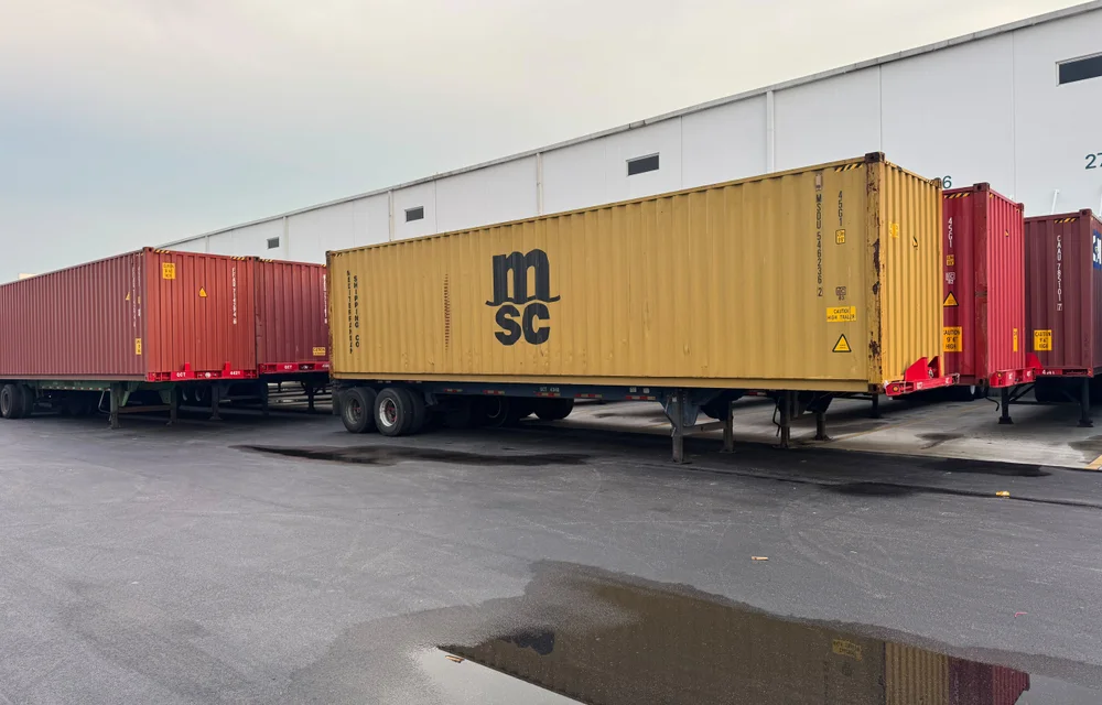 Drayage de puerto: E.B. Transportation Service